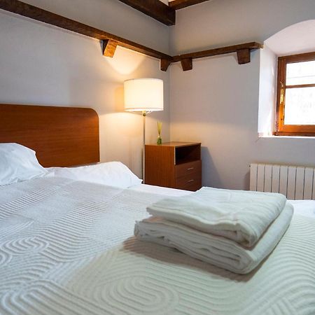 Paratene Ostatu Habitaciones Erandio Εξωτερικό φωτογραφία