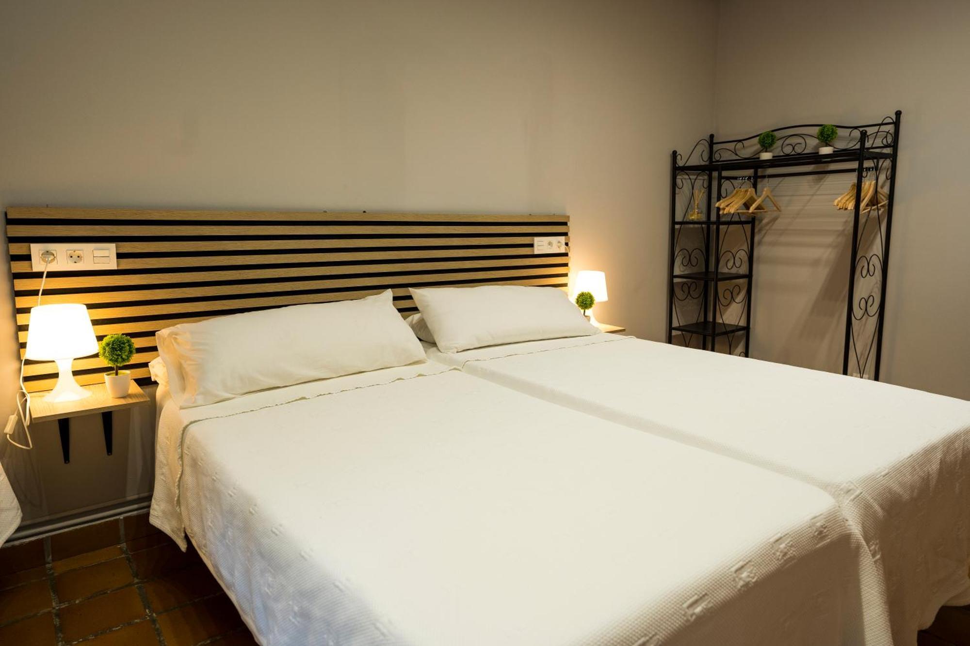 Paratene Ostatu Habitaciones Erandio Εξωτερικό φωτογραφία