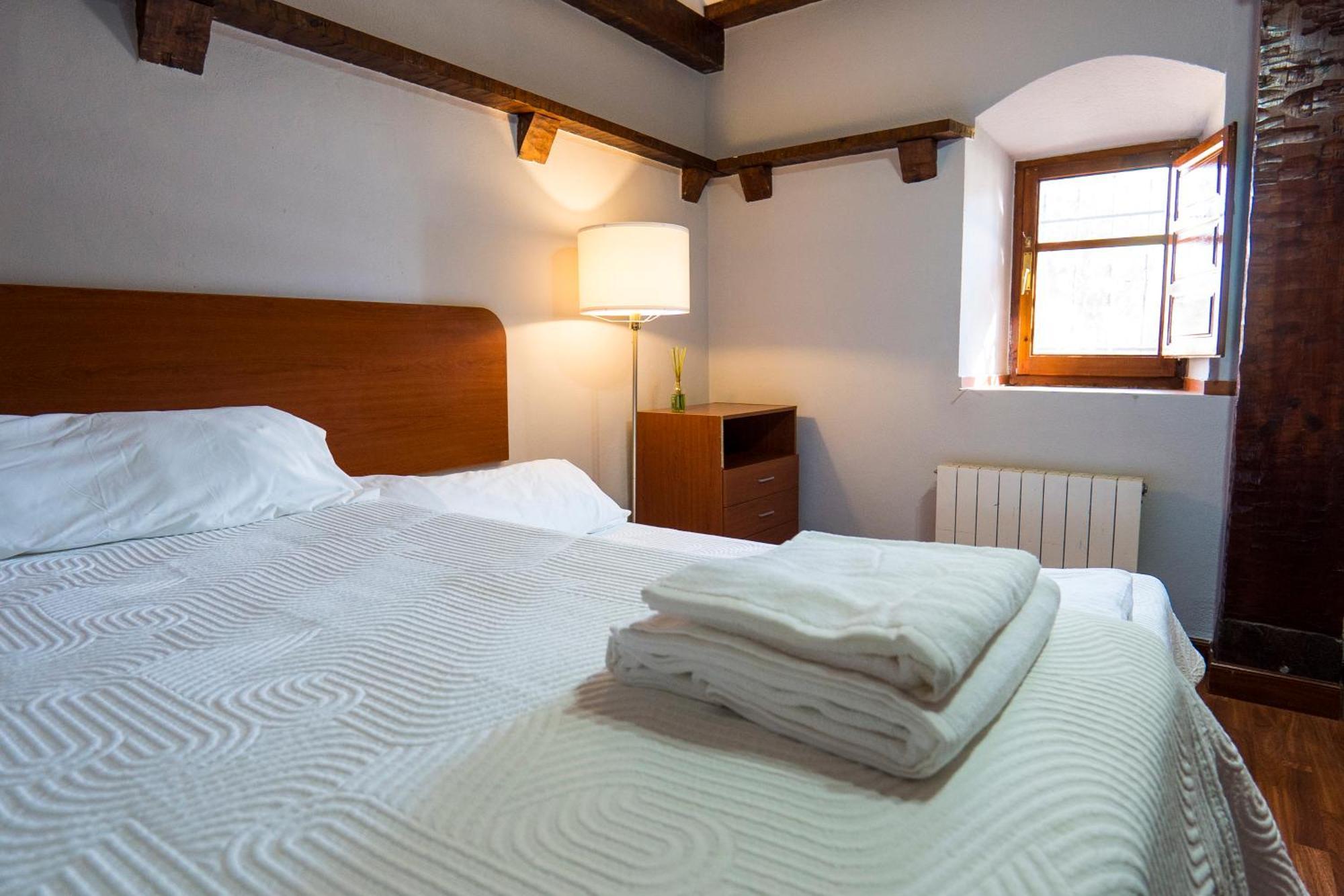 Paratene Ostatu Habitaciones Erandio Εξωτερικό φωτογραφία