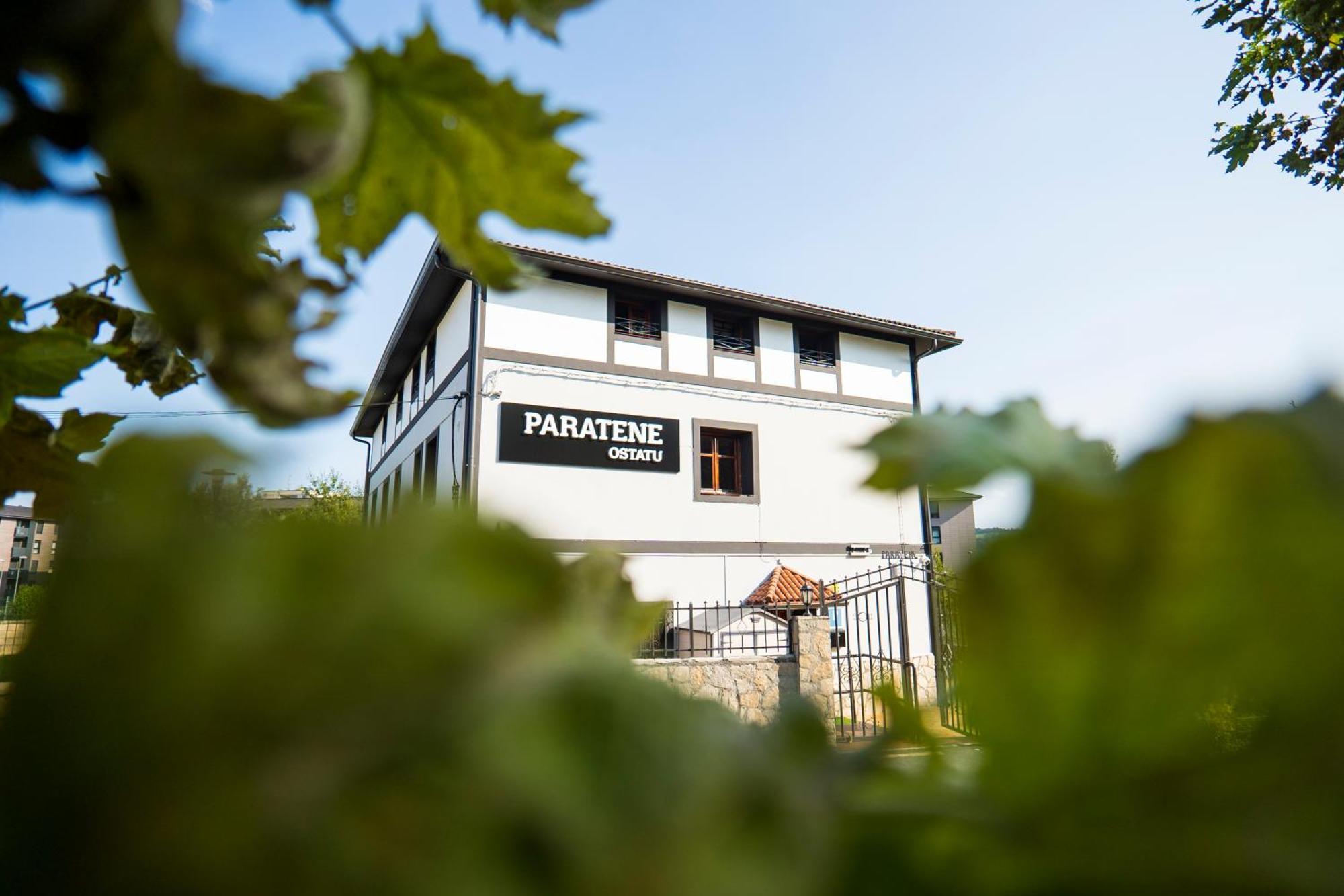Paratene Ostatu Habitaciones Erandio Εξωτερικό φωτογραφία