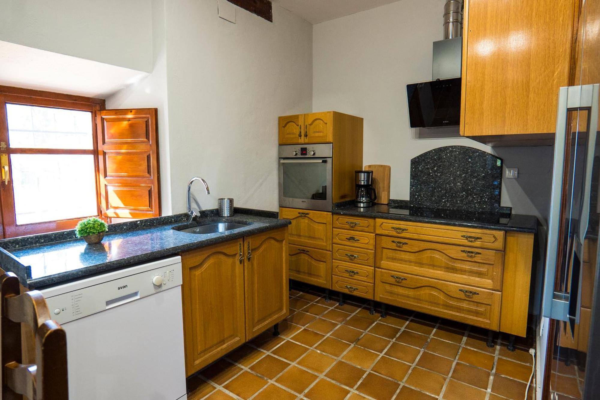 Paratene Ostatu Habitaciones Erandio Εξωτερικό φωτογραφία
