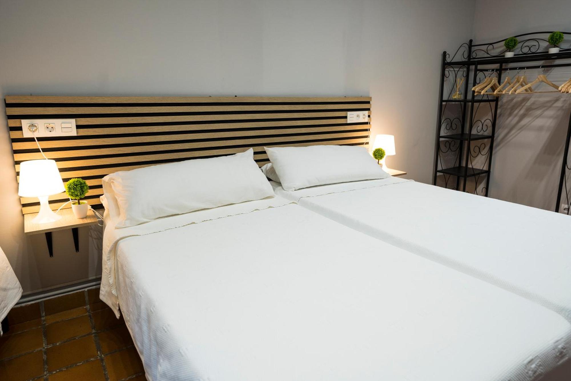 Paratene Ostatu Habitaciones Erandio Εξωτερικό φωτογραφία