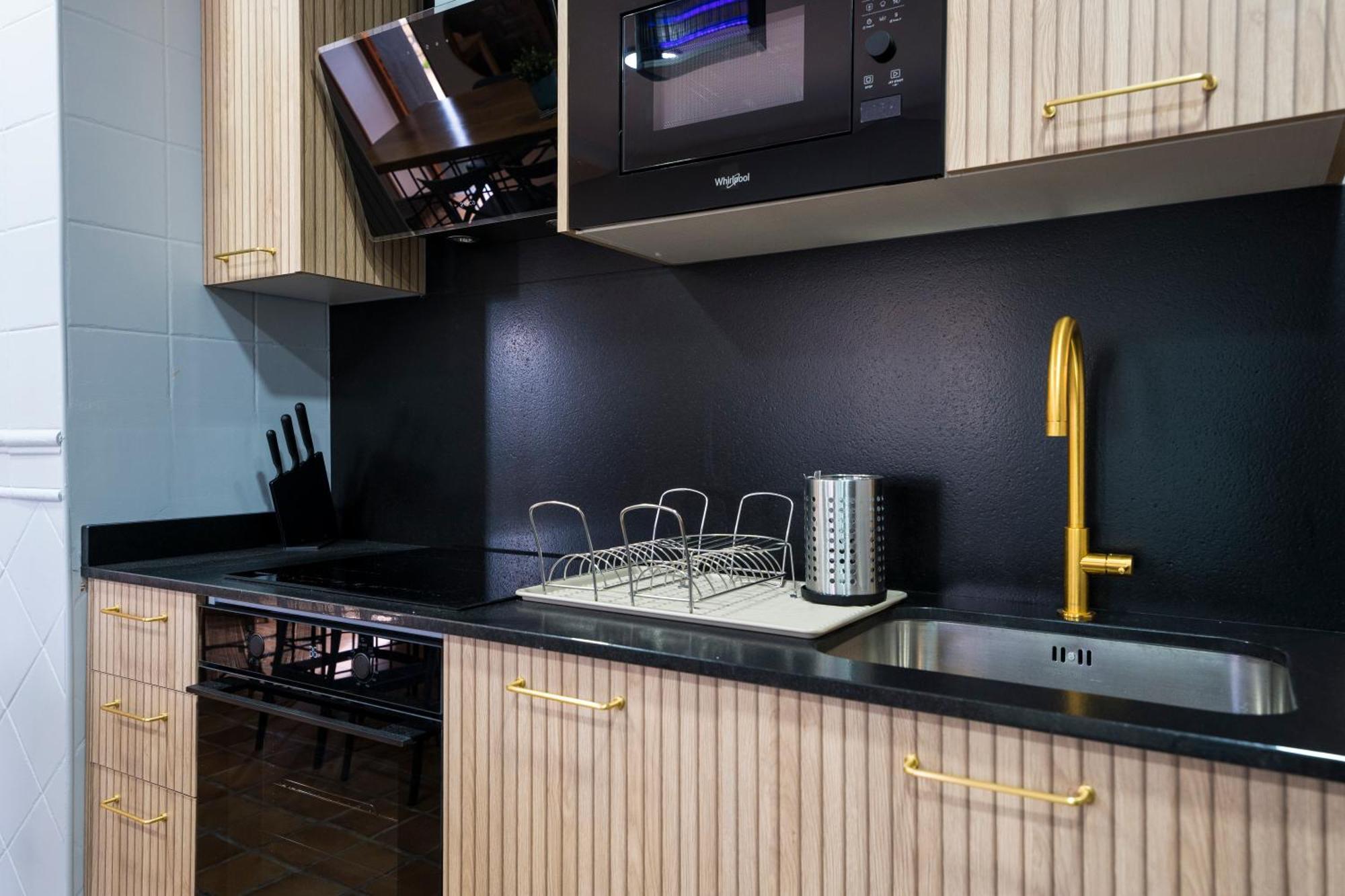 Paratene Ostatu Habitaciones Erandio Εξωτερικό φωτογραφία